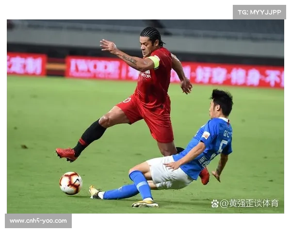 河南队2-1浙江队，保级关键三分逆转局势