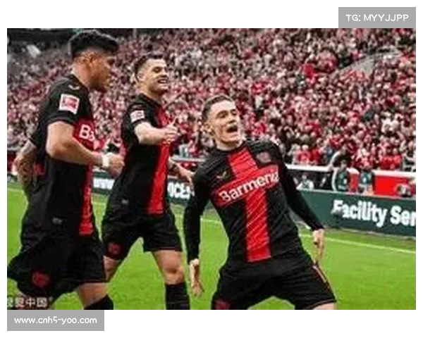 勒沃库森客场2-0击败奥林匹亚科斯,希克5分钟内梅开二度 勒沃库森客场2-0击败奥林匹亚科斯,希克5分钟内梅开二度